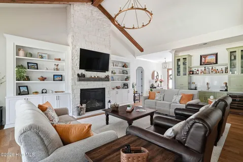 $1,785,000 | 28 East Augusta Lane, Southern Pines, NC 28387