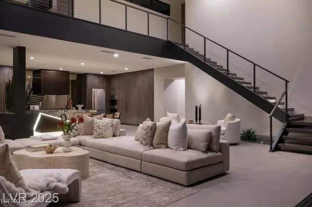 $12,600,000 | 12 Chisel Crest Court, Henderson, NV 89012