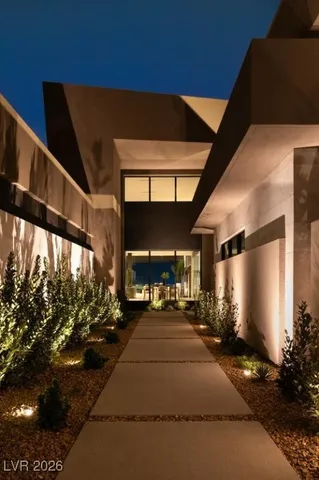 $12,600,000 | 12 Chisel Crest Court, Henderson, NV 89012