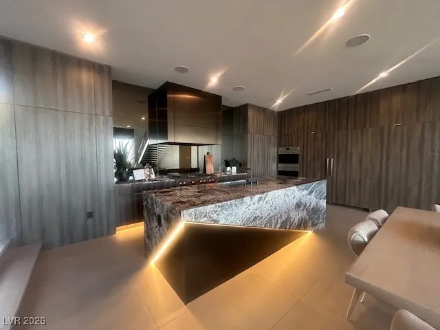 $12,600,000 | 12 Chisel Crest Court, Henderson, NV 89012