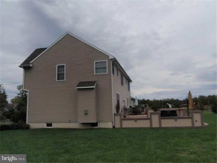 267 Earnest Garton Road Alloway, NJ 08302 - Photo 4 of 17 Exterior Side