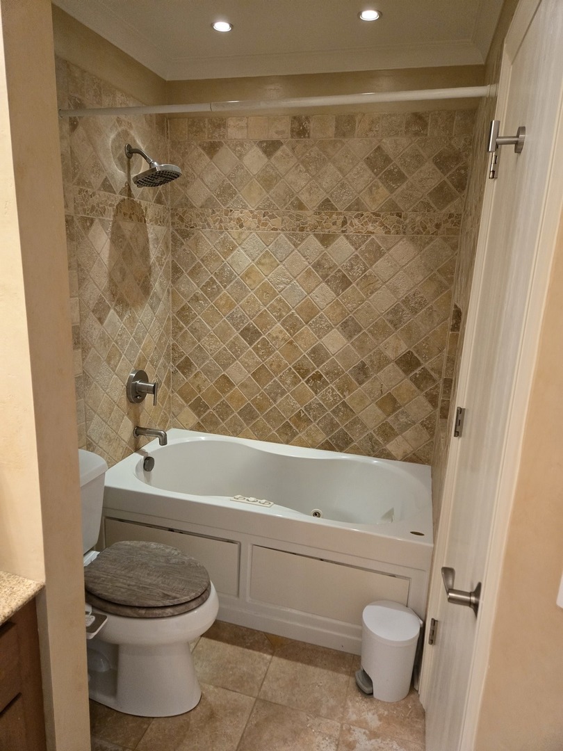 1955 Stillwater Road Arlington Heights, IL 60004 - Photo 12 of 35