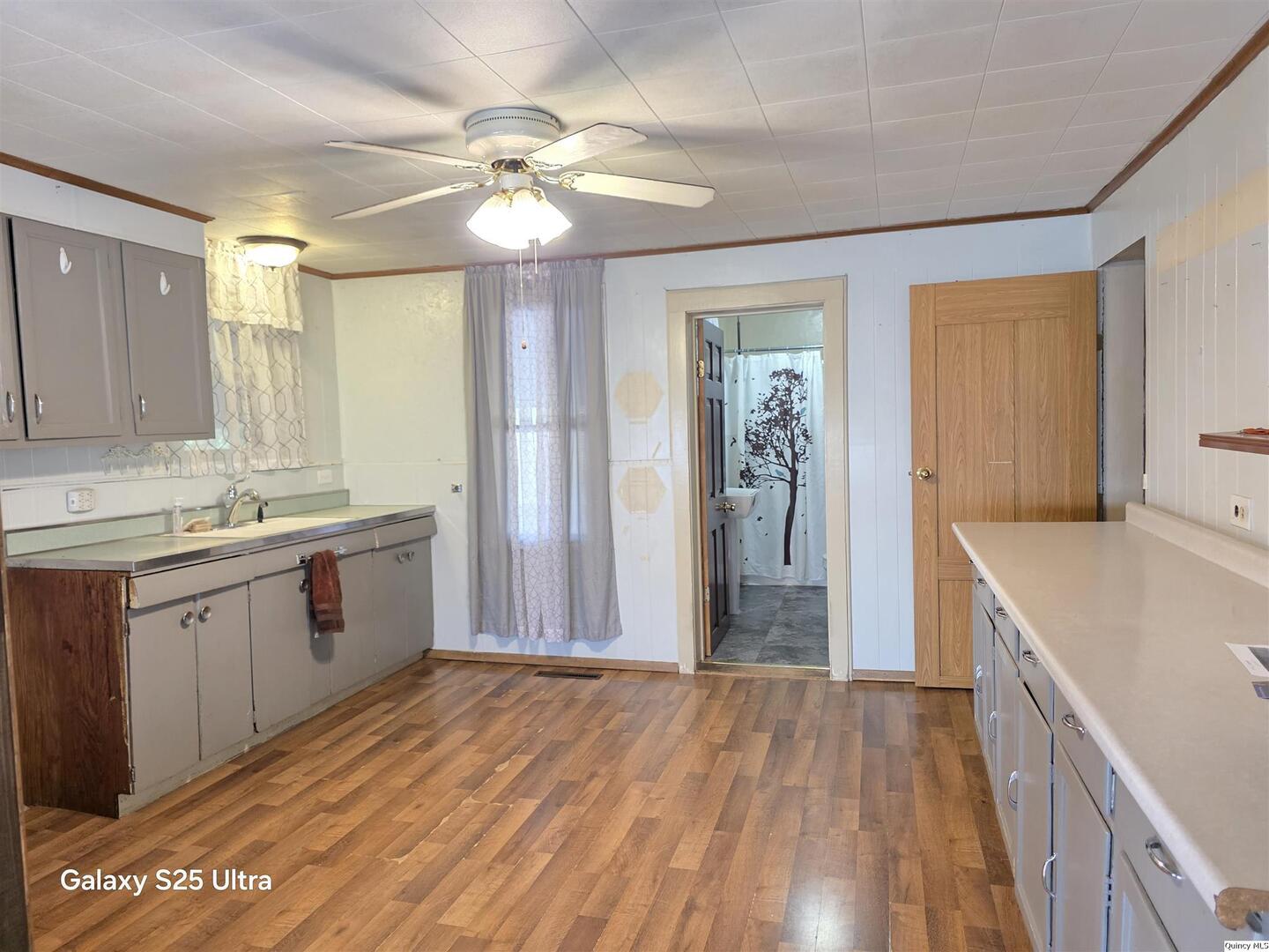 1715 North 4th Street Quincy, IL 62301 - Photo 7 of 7