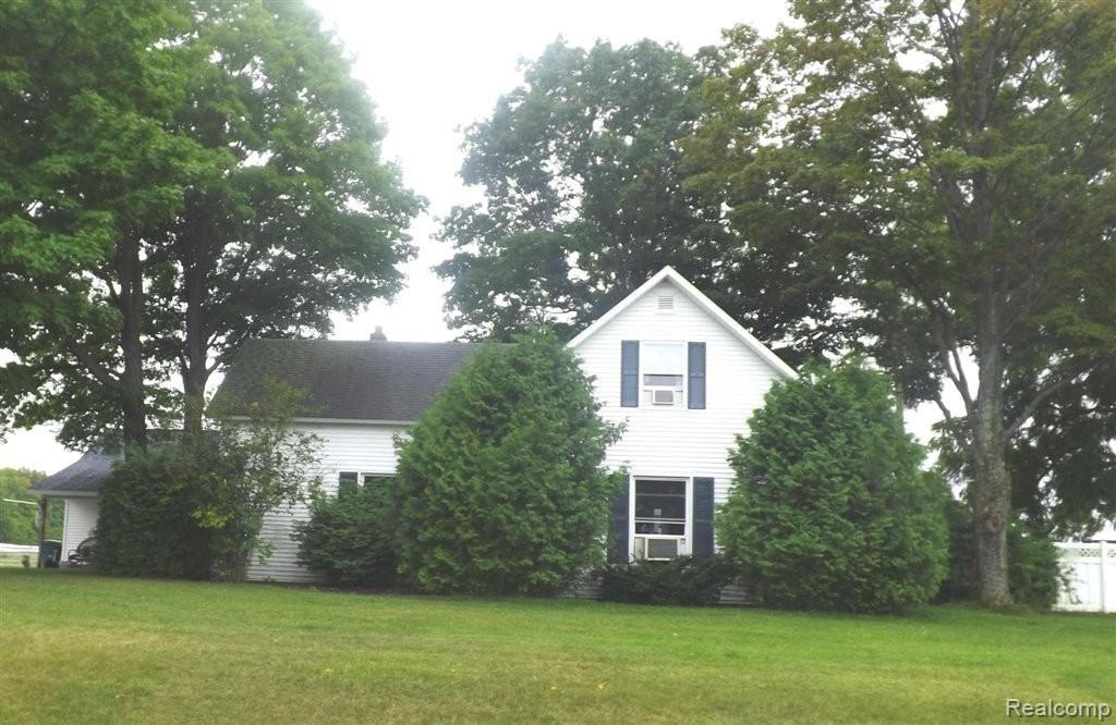 2317 Parmater Road Gaylord, MI 49735 - Photo 1 of 6 71180376 Front view.jpg