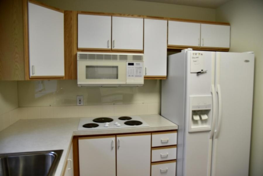 2956 Ridgeview Street North Muskegon, MI 49445 - Photo 12 of 44 20181210114445469518000000-o