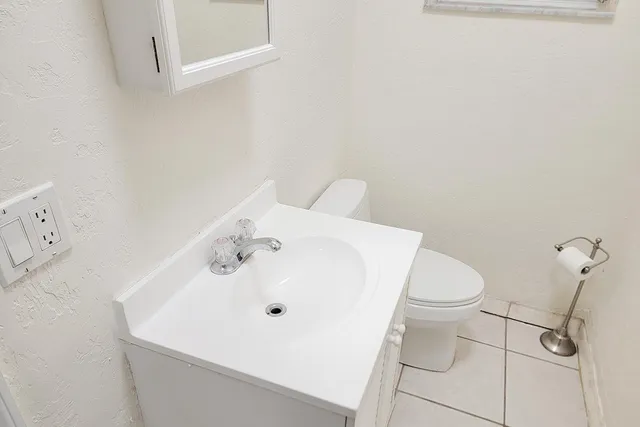 $4,749,900 | 3211 Karen Drive, Delray Beach, FL 33483