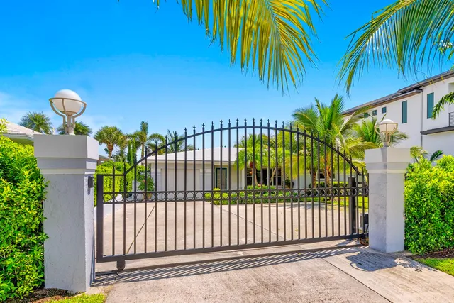 $4,749,900 | 3211 Karen Drive, Delray Beach, FL 33483