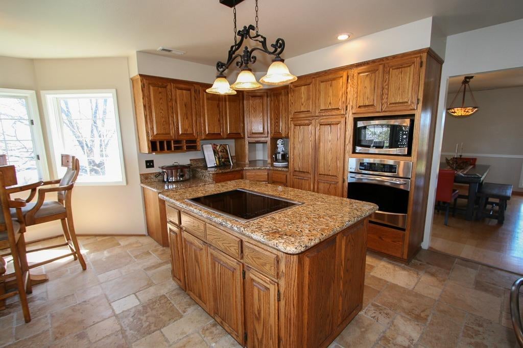 1115 Riverside Drive Klamath Falls, OR 97601 - Photo 7 of 35 Additional Photo