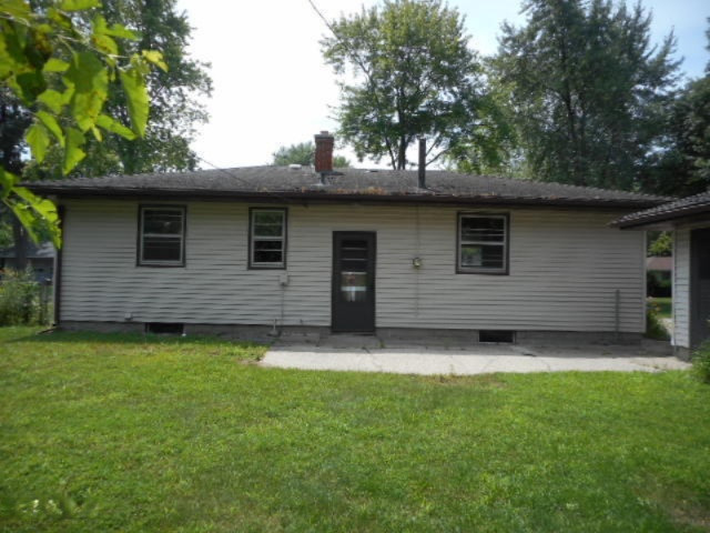 1080 Drexel Road Muskegon, MI 49441 - Photo 5 of 18 263-467091 Rear View