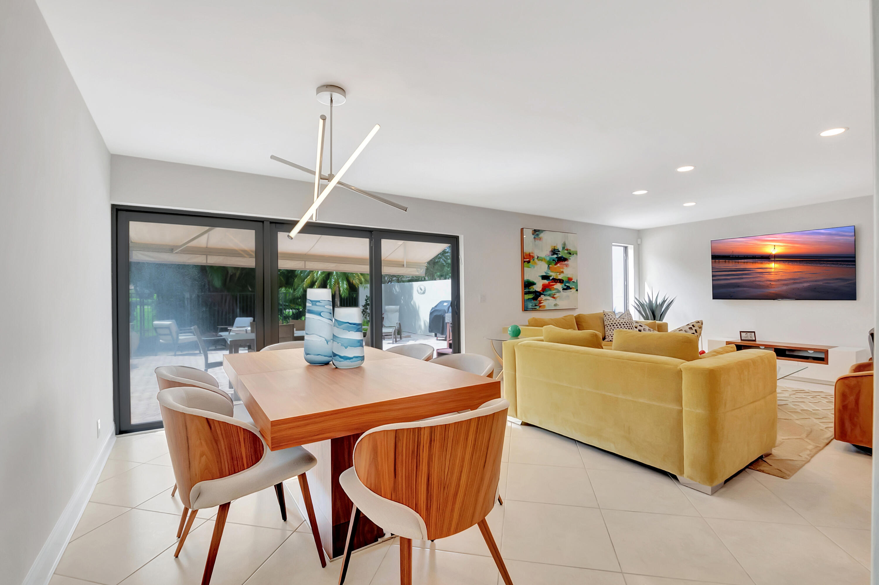 7464 Bondsberry Court Boca Raton, FL 33434 - Photo 4 of 67 DSC_4057