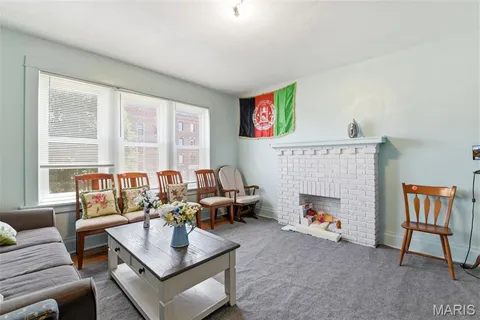 $229,900 | 3945 South Grand Boulevard, St. Louis, MO 63118