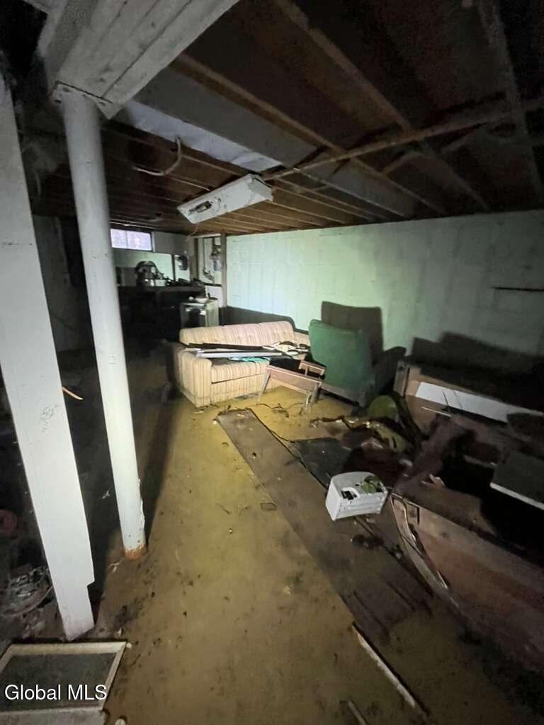 72 Cordell Road Colonie, NY 12304 - Photo 22 of 26 PHOTO-2025-12-05-07-26-19 2