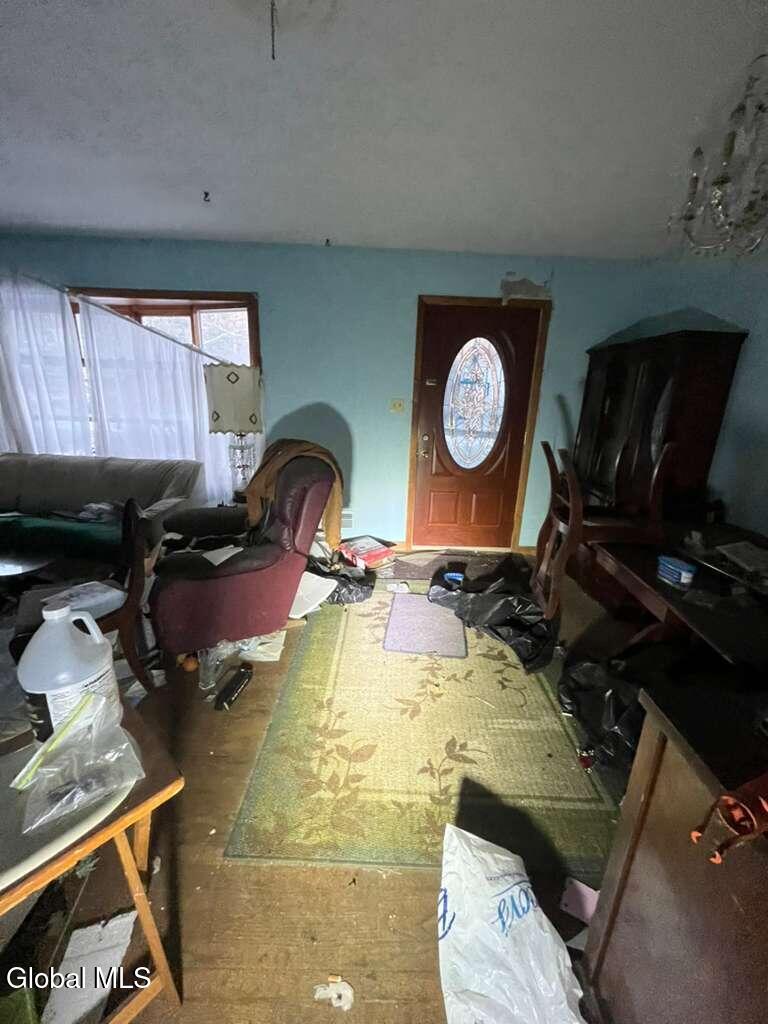 72 Cordell Road Colonie, NY 12304 - Photo 8 of 26 PHOTO-2025-12-05-07-27-18