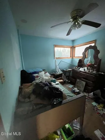 $199,999 | 72 Cordell Road, Colonie, NY 12304