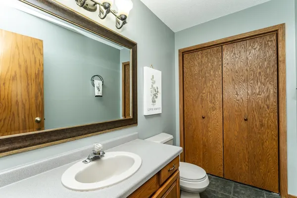 $520,000 | 745 Treetop Lane Southwest, Oronoco, MN 55960