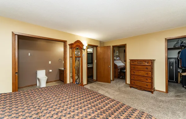 $520,000 | 745 Treetop Lane Southwest, Oronoco, MN 55960