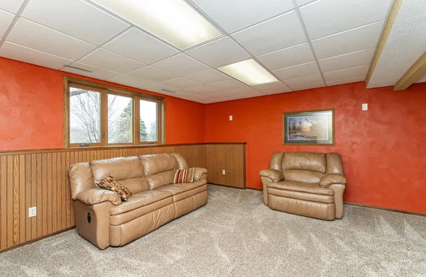 $520,000 | 745 Treetop Lane Southwest, Oronoco, MN 55960