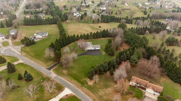 $520,000 | 745 Treetop Lane Southwest, Oronoco, MN 55960