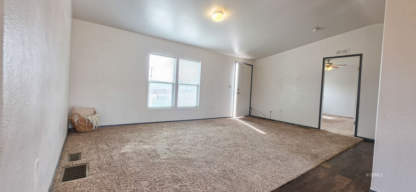 1317 West Boston Avenue Ridgecrest, CA 93555 - Photo 3 of 15 Gallery Image 3