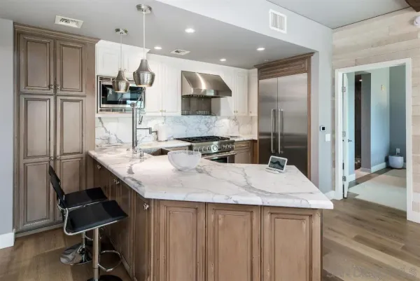 $4,200 | 801 Ash Street, Unit 1303, San Diego, CA 92101