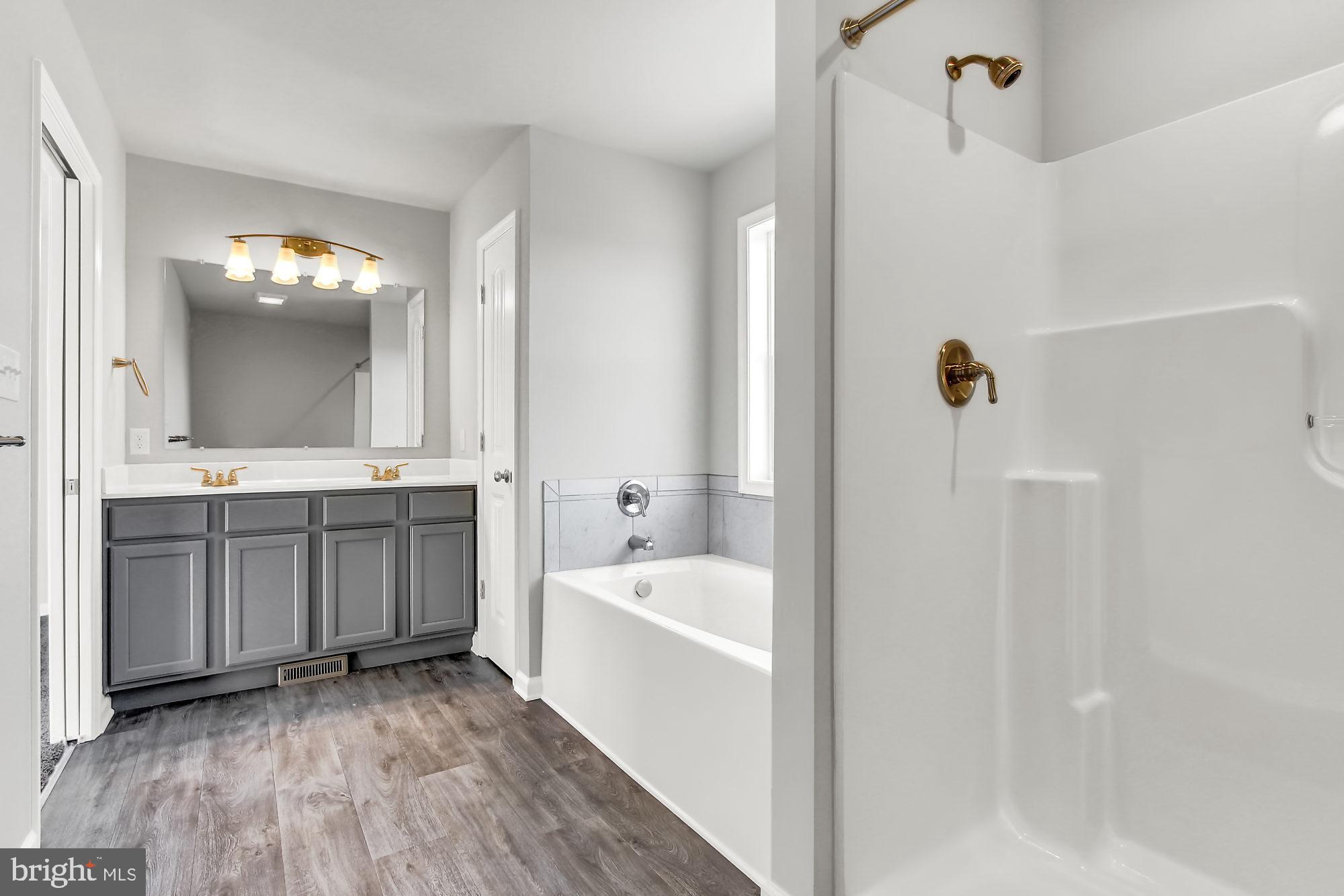 100 Lobell Road, Unit 13 Abbottstown, PA 17301 - Photo 16 of 23