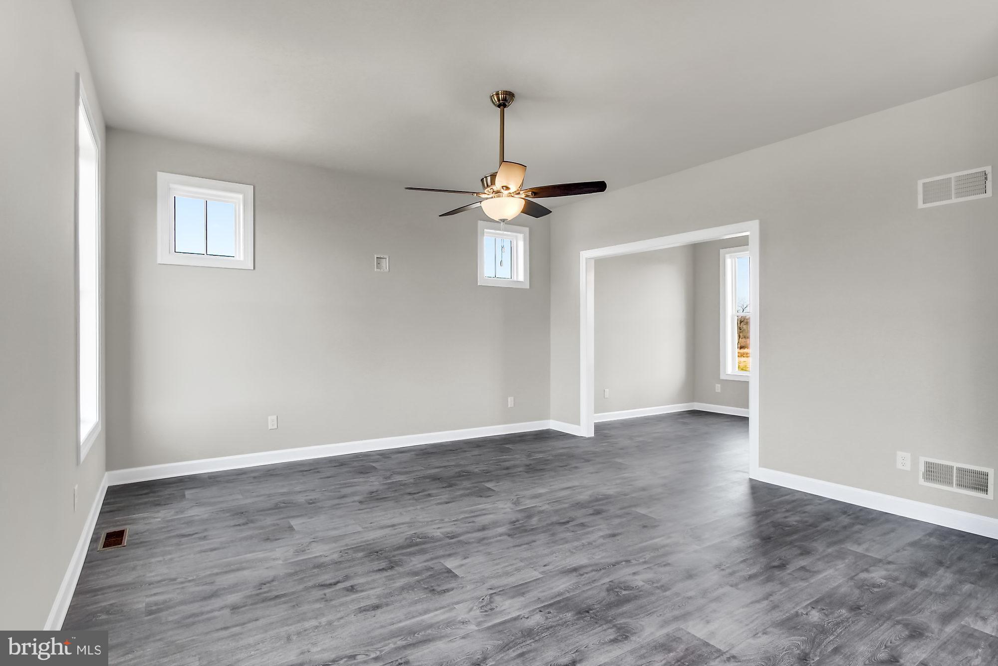 100 Lobell Road, Unit 13 Abbottstown, PA 17301 - Photo 7 of 23