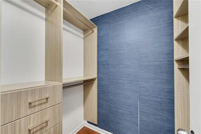 a view of walk in closet