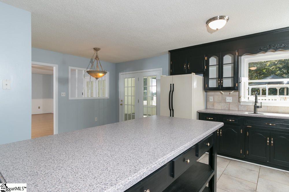 209 State Rd S-30-874 Clinton, SC 29325 - Photo 10 of 21 Gallery Image 10