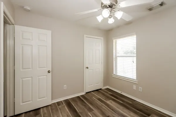 $1,990 | 21947 Gosling Cedar Place, Spring, TX 77388