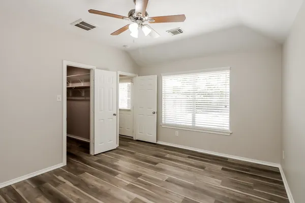 $1,990 | 21947 Gosling Cedar Place, Spring, TX 77388