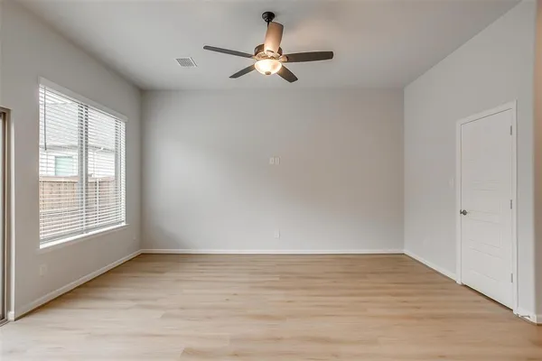 $2,206 | 6138 Lavanda Avenue, Fort Worth, TX 76126