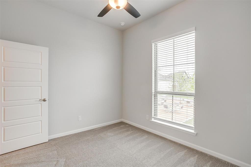 6138 Lavanda Avenue Fort Worth, TX 76126 - Photo 27 of 39