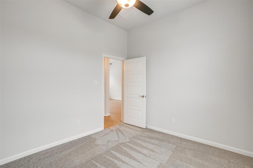 6138 Lavanda Avenue Fort Worth, TX 76126 - Photo 32 of 39