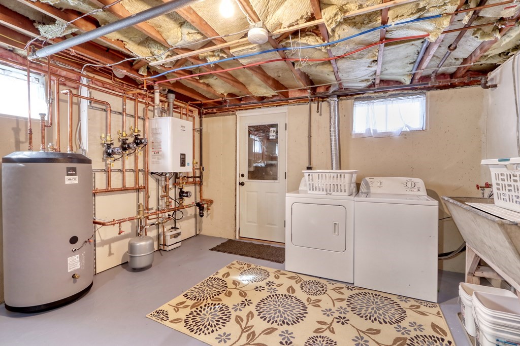 127 Forbes Road Westwood, MA 02090 - Photo 22 of 32