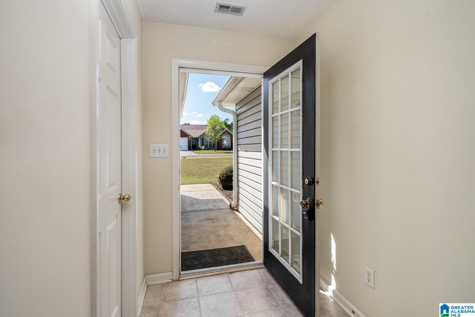 167 Pebble Drive Alabaster, AL 35007 - Photo 5 of 35
