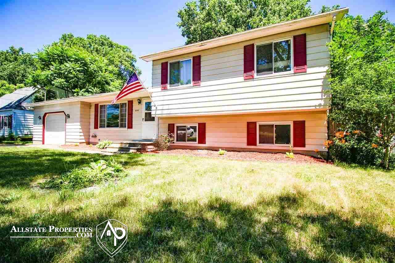 5252 Flushing Road Flushing, MI 48433 - Photo 1 of 17