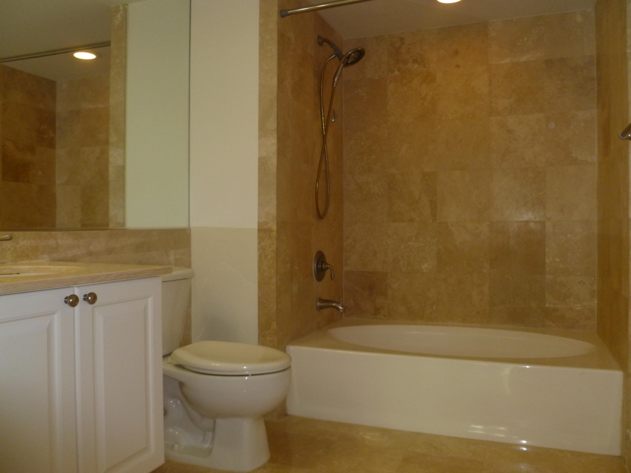 99 Southeast Mizner Boulevard, Unit 712 Boca Raton, FL 33432 - Photo 7 of 35 Master Bath