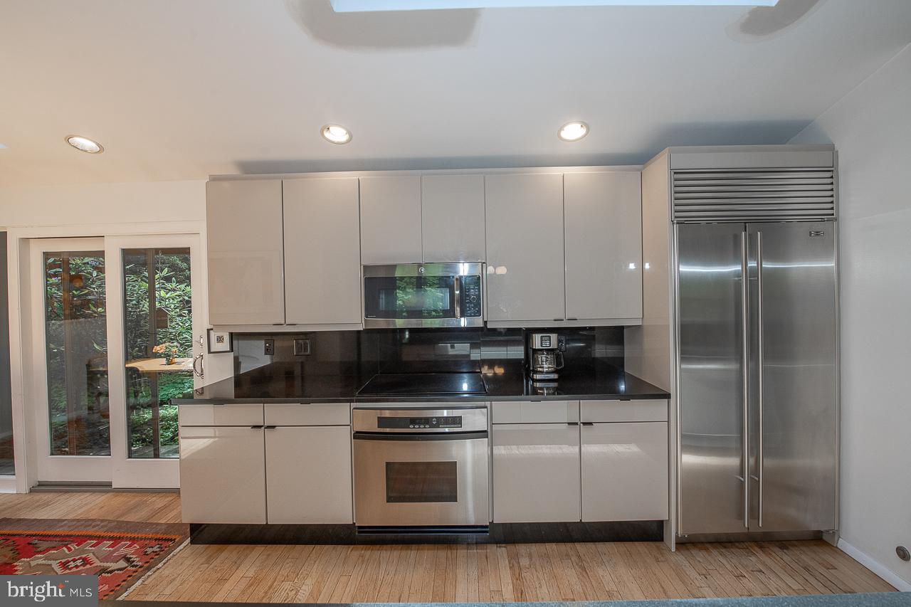 318 Sprague Road Narberth, PA 19072 - Photo 17 of 42 Kitchen