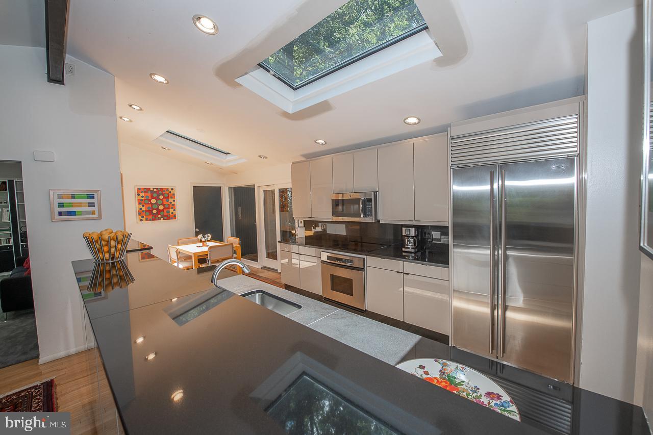 318 Sprague Road Narberth, PA 19072 - Photo 23 of 42 Kitchen