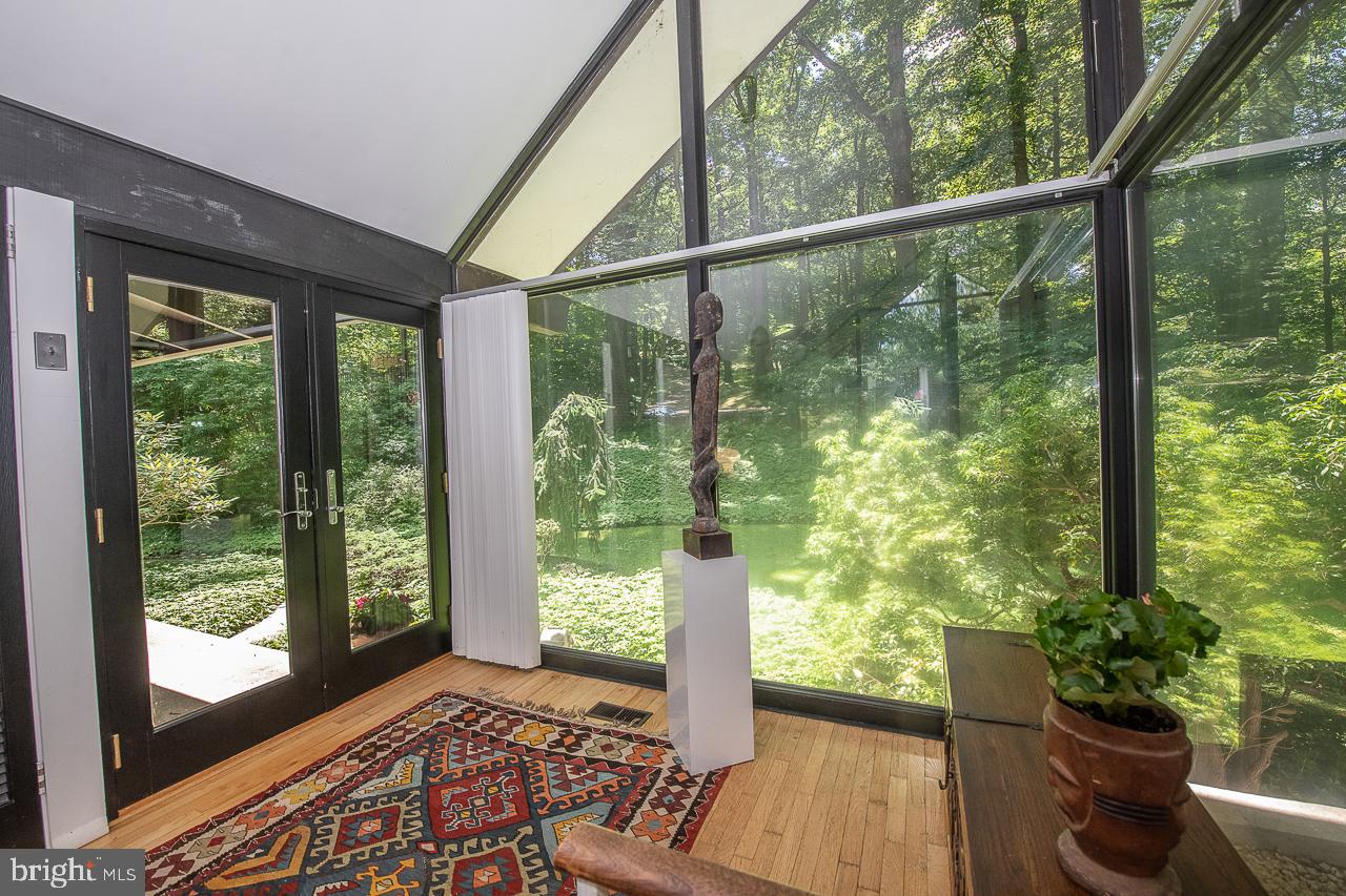 318 Sprague Road Narberth, PA 19072 - Photo 4 of 42 Entry Interior