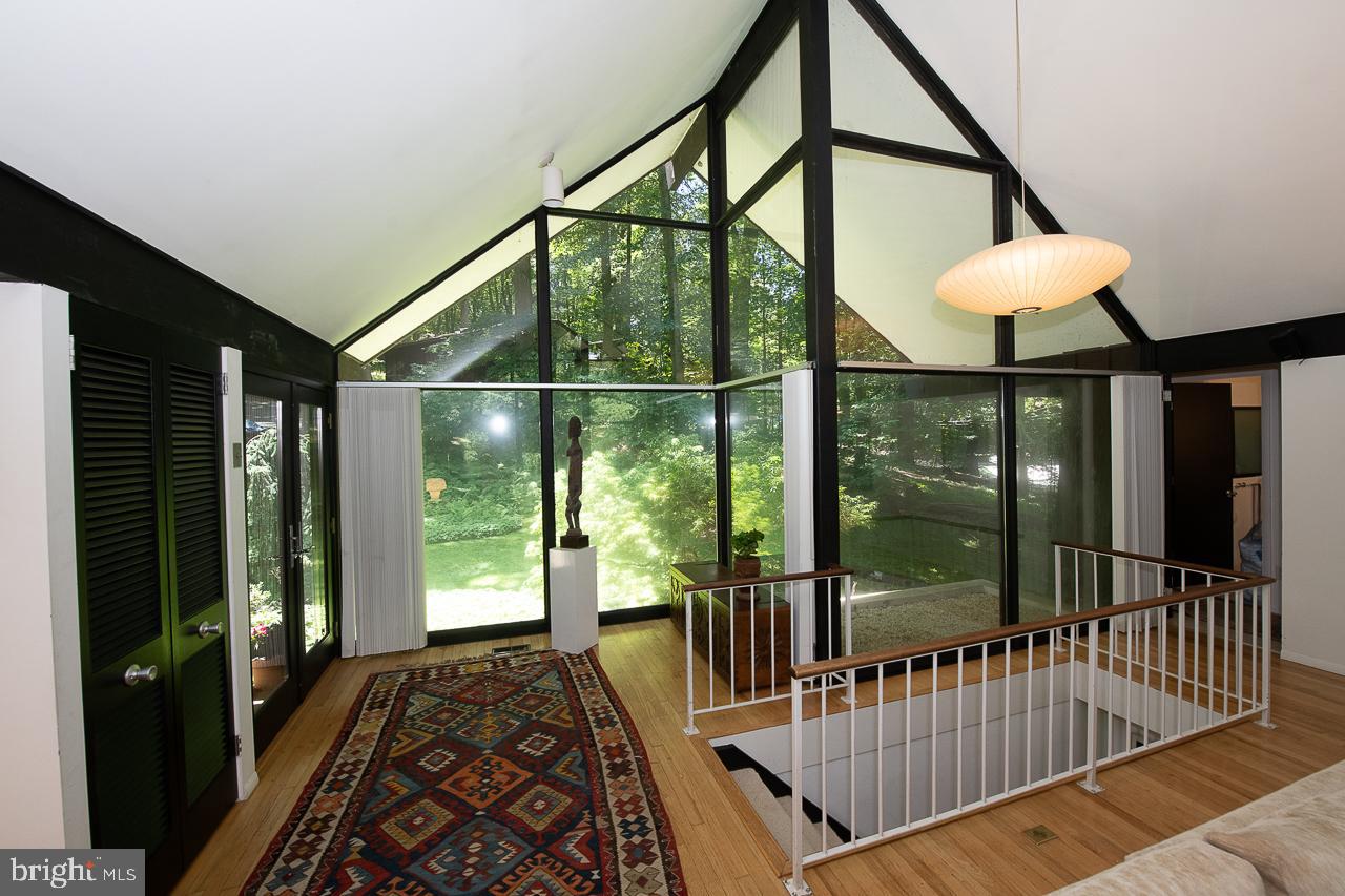 318 Sprague Road Narberth, PA 19072 - Photo 5 of 42 Entry Interior