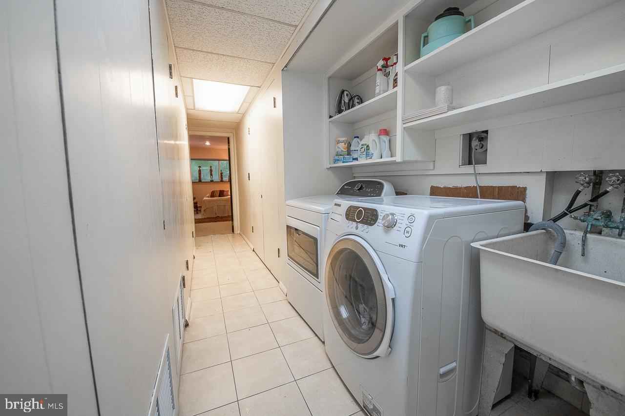 318 Sprague Road Narberth, PA 19072 - Photo 41 of 42 Lower Level Laundry
