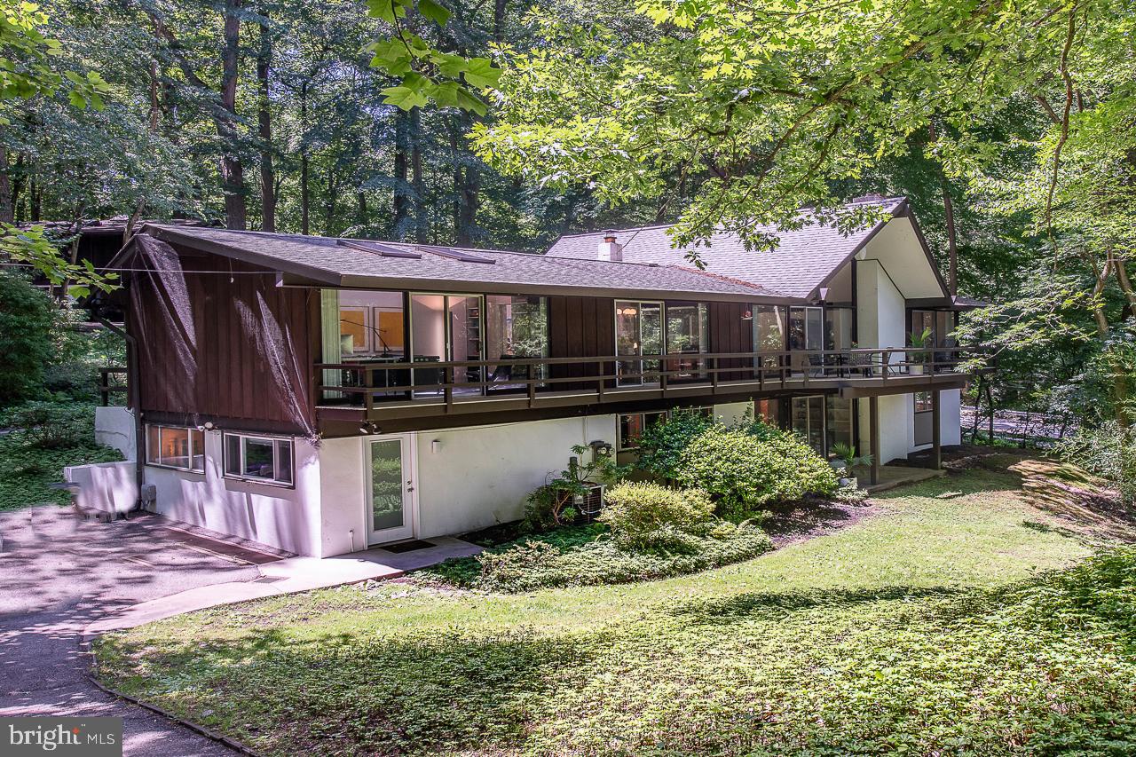 318 Sprague Road Narberth, PA 19072 - Photo 42 of 42 Exterior Front