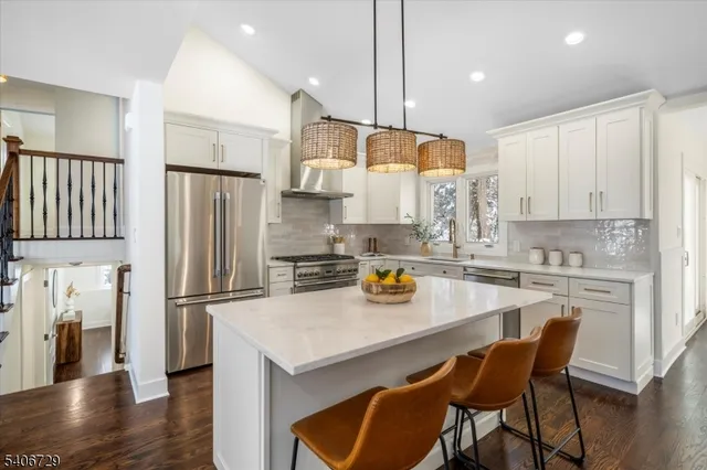 $1,099,999 | 12 Lane Court, Montclair, NJ 07043