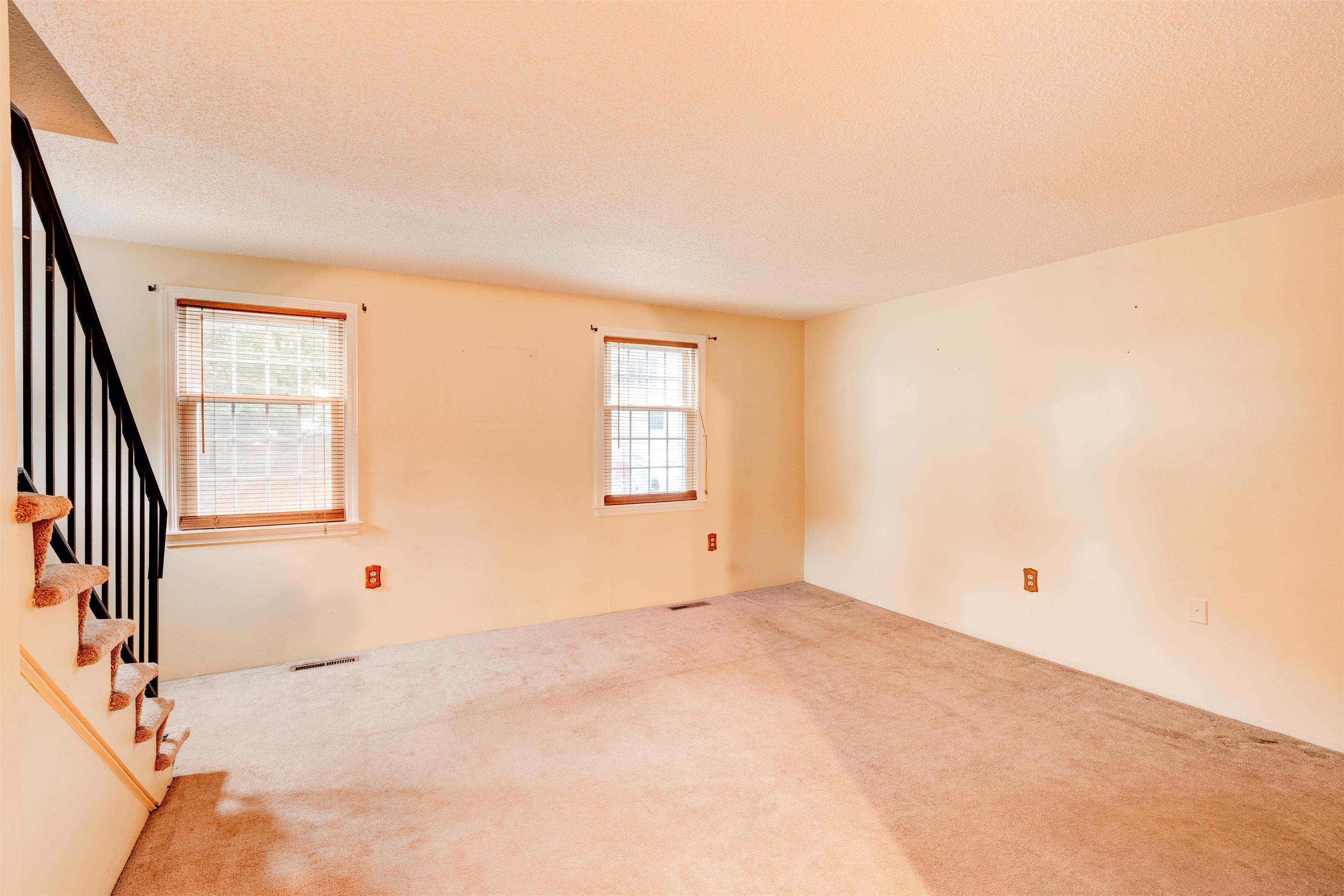 28 Cannongate III Road, Unit 3 Nashua, NH 03063 - Photo 24 of 24 Gallery Image 24