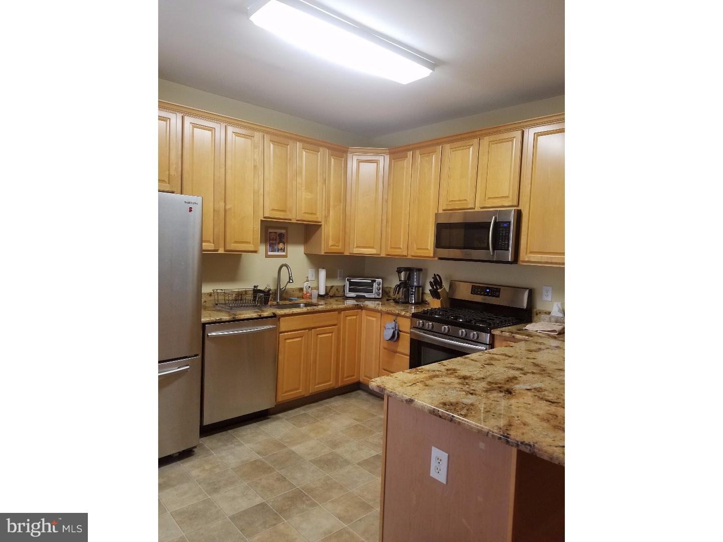 45 Chapel Hill Road Mount Laurel, NJ 08054 - Photo 1 of 24