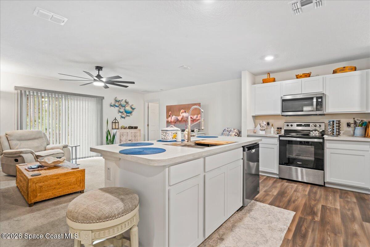 172 Frederick Street Southwest Palm Bay, FL 32908 - Photo 8 of 28 08-untitled-7