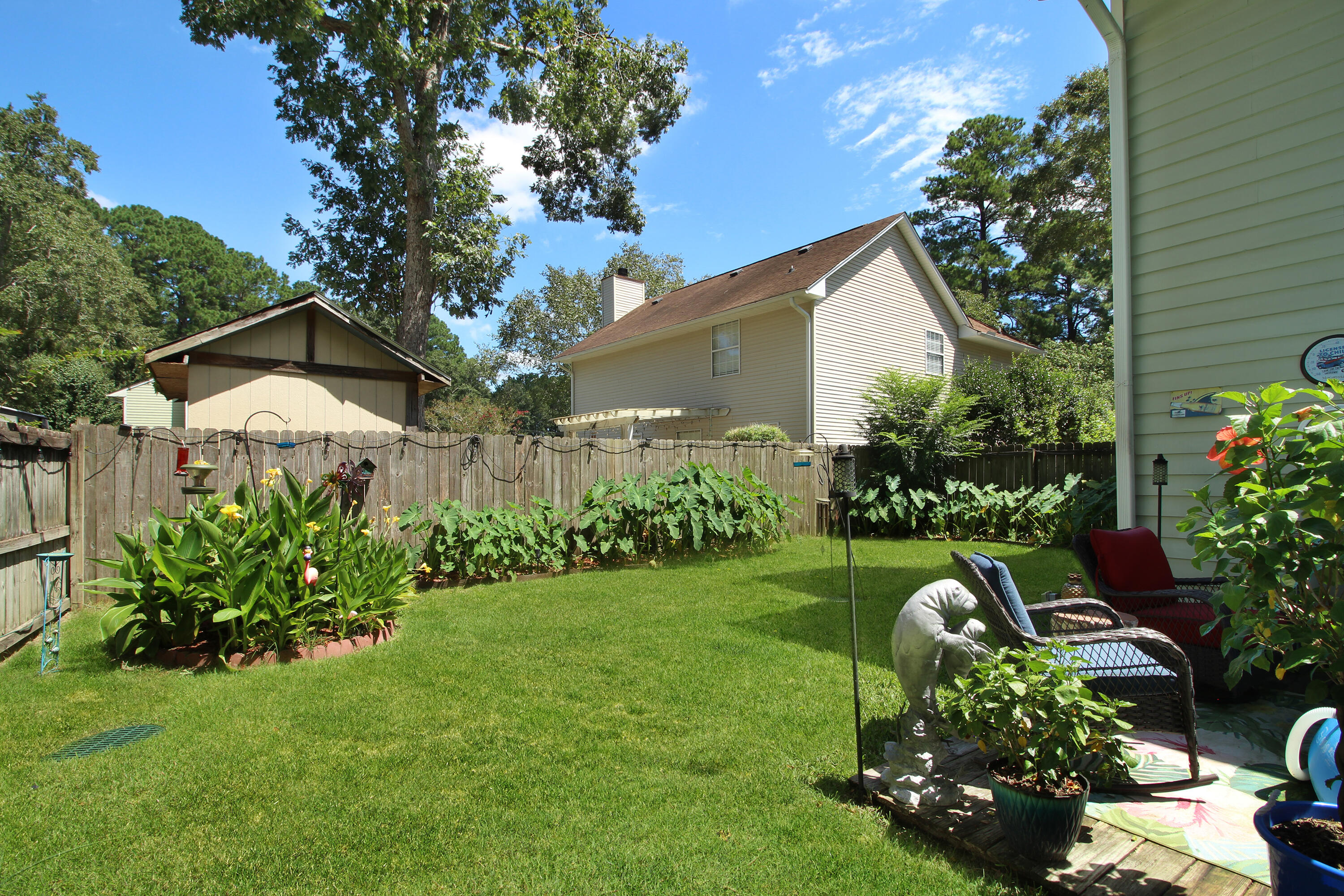 104 Excaliber Place North Charleston, SC 29418 - Photo 43 of 47 37