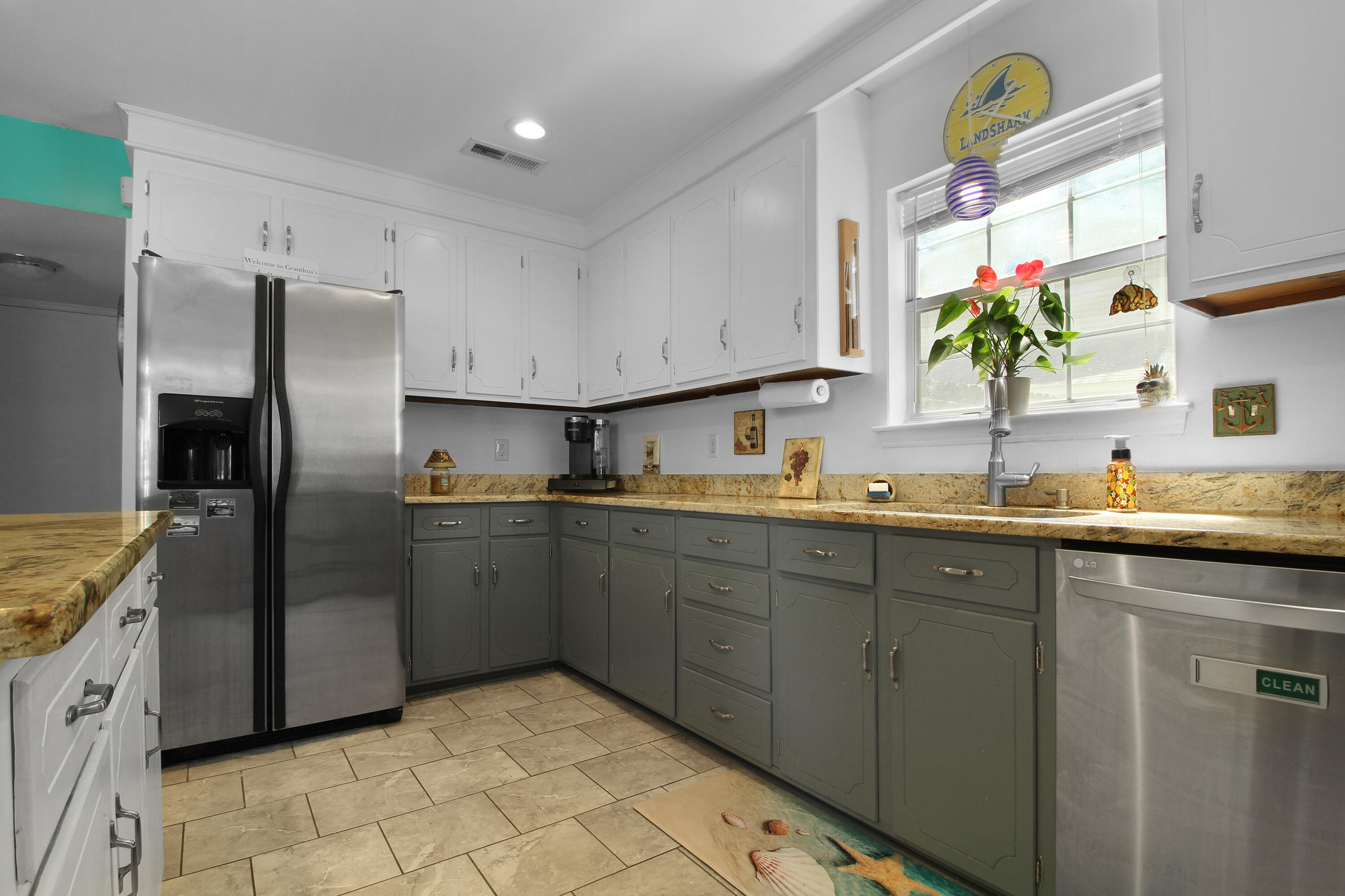 104 Excaliber Place North Charleston, SC 29418 - Photo 8 of 47 7