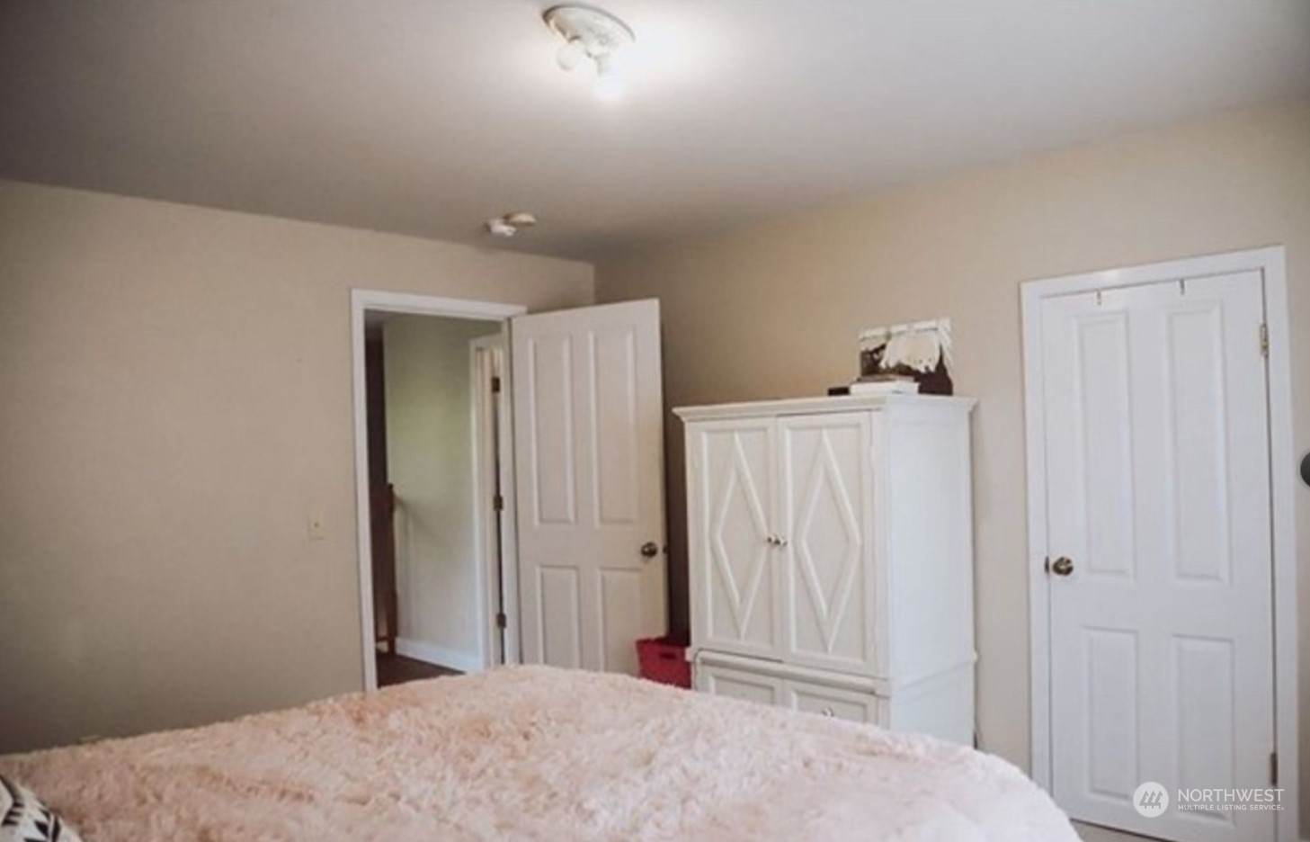 2015 Raymond South Bend Road Raymond, WA 98577 - Photo 27 of 36 Gallery Image 27